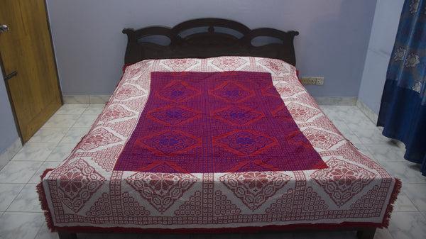 White + Magenta Paglu Nokshi Kantha with Outside Lace